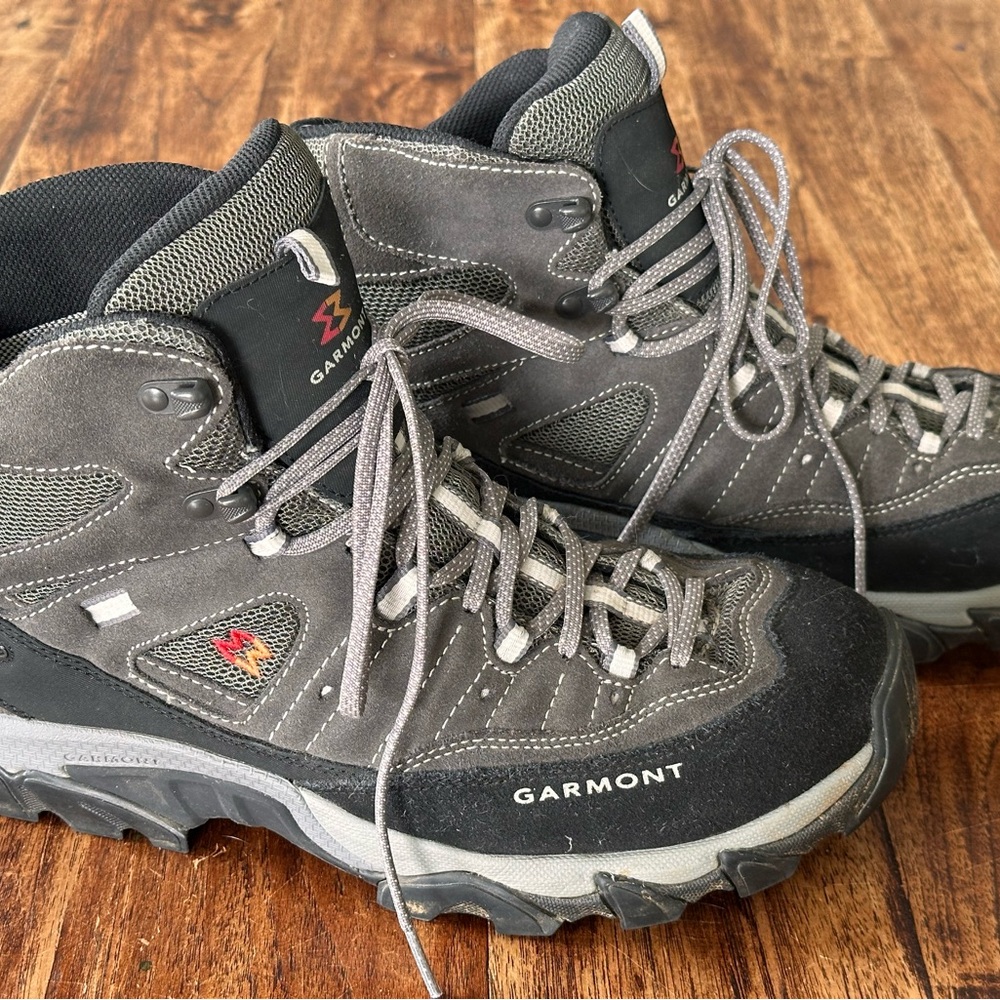 Garmont Gore-Tex Waterproof Hiking Boots for Men